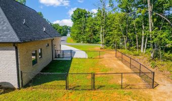 336 Somerset Dr, Appomattox, VA 24522
