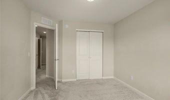 5860 156th St W, Apple Valley, MN 55124