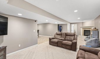 2413 SW 36th St, Ankeny, IA 50023