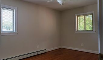 206 E WINDSOR Ave 101, Alexandria, VA 22301