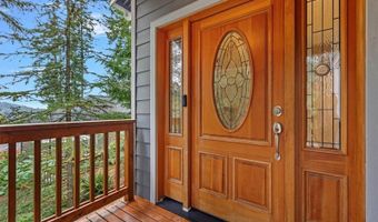 28 Grand View Ln, Bellingham, WA 98229