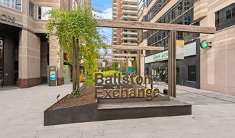 231 N THOMAS St 105, Arlington, VA 22203