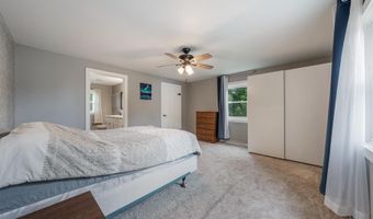 5125 N MCCARTHY Rd, Appleton, WI 54913