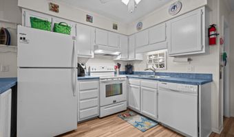 301 E Commerce Way Rd 357, Atlantic Beach, NC 28512