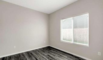 1321 N Azena St, Andover, KS 67002