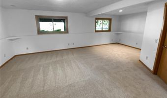 5657 144th St W, Apple Valley, MN 55124