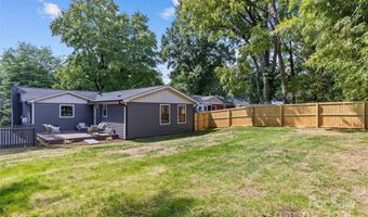 2461 Eaton Rd, Charlotte, NC 28205