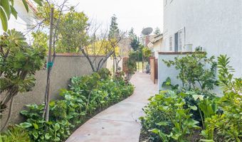 29515 Weeping Willow Dr, Agoura Hills, CA 91301