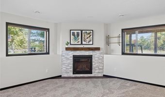 10688 51st St NE, Albertville, MN 55301