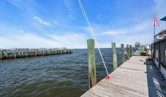 281 Sandlewood Dr, Bayville, NJ 08721