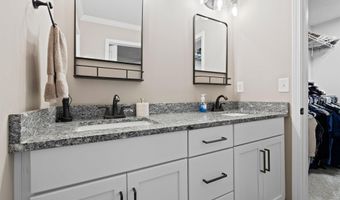 229 BRENTWOOD Dr, Alabaster, AL 35007