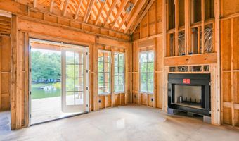 152 Waterfront Way, Alexander City, AL 35010