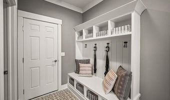 3762 Kinsley Blvd, Ann Arbor, MI 48105