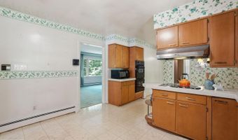 3917 MALCOLM Ct, Annandale, VA 22003