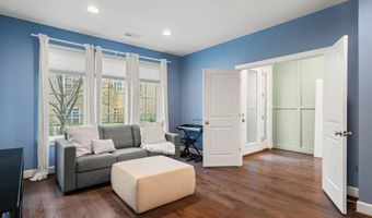 20379 CODMAN Dr, Ashburn, VA 20147