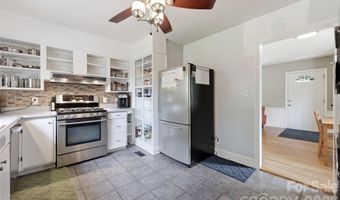 2736 Palm Ave, Charlotte, NC 28205