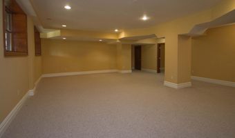 81 Potts Rd, Allentown, NJ 08501