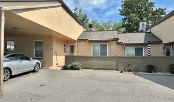 256 WINDMEADOWS St, Altamonte Springs, FL 32701