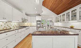 5315 Red Fox Run, Ann Arbor, MI 48105