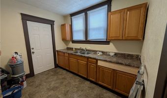 430 Alexander St, Akron, OH 44306
