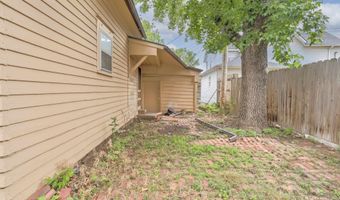 222 N 1st St, Arkansas City, KS 67005