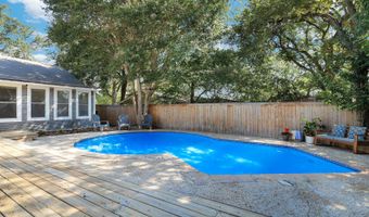 118 Routt St, Alamo Heights, TX 78209