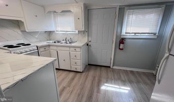 43 S MAIN St, Allentown, NJ 08501
