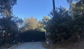 4418 Woodley Ave, Encino, CA 91436