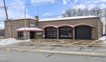 27 W530 High Lake Ave, Winfield, IL 60190