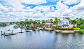 5518 LUMINAR POINTE Ln, Apollo Beach, FL 33572