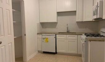 434 S 11th St, Aransas Pass, TX 78336