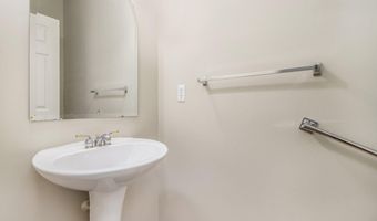 5974 Versailles Ave E, Ann Arbor, MI 48103