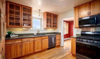 217 E 2ND Ave, Cheyenne, WY 82001