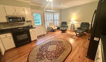 2450 Tuxedo Pl, Albany, GA 31707