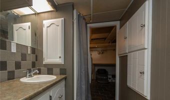 605 E Hawthorne St, Albert Lea, MN 56007