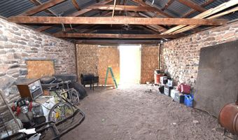 389 W Park Ave, Ash Fork, AZ 86320
