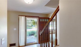 308 Ridge Rd, Albert Lea, MN 56007