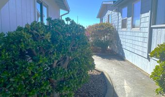 98609 CAMELLIA Dr, Brookings, OR 97415