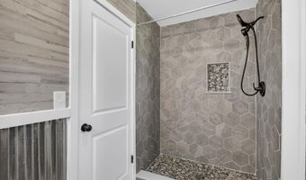 18145 Macedonia Rd, Abingdon, VA 24211