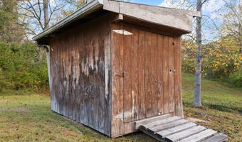 2137 Old State Hwy 11, Beattyville, KY 41311