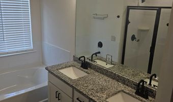 56 Auburn Hill Dr, Auburn, GA 30011