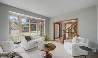 610 NE Bristol Dr, Ankeny, IA 50021