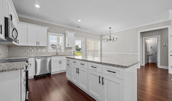 853 Mulligan Dr, Ayden, NC 28513
