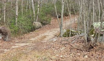 74 Blue Pond Trl, Hopkinton, RI 02832