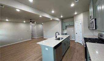 5910 SW Desert Ave, Bentonville, AR 72713