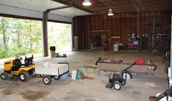 189 Crane Hollow Rd, Bethlehem, CT 06751