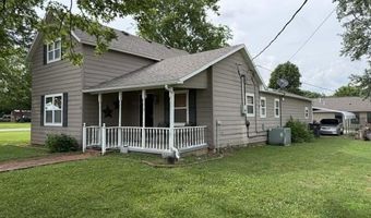 901 E 5th St, Altamont, KS 67330