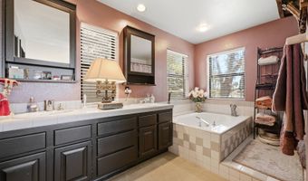28451 Sandhurst Way, Escondido, CA 92026