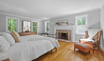 11 Nathan Lord Rd, Amherst, NH 03031