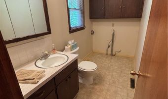 1031 Chevelle Dr, Akron, OH 44319